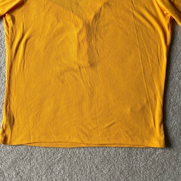 New! Monrow Marigold Rib Knit Off Shoulder Henley Top NWT - 35567 - Picture 10 of 12